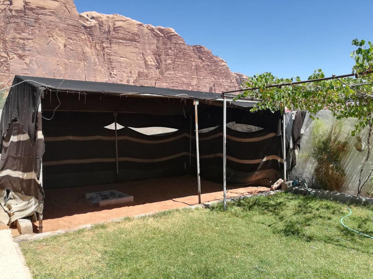 Climbers House In Wadi Rum Exterior photo