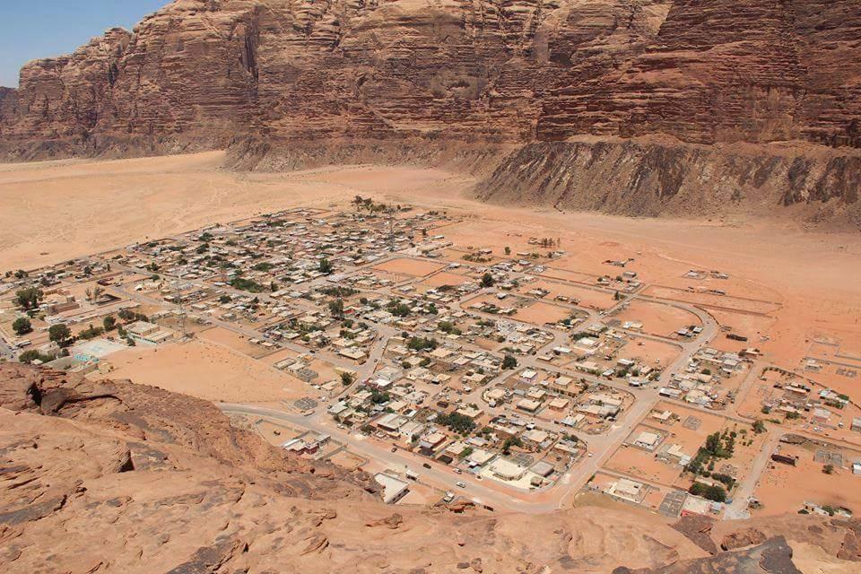 Climbers House In Wadi Rum Exterior photo
