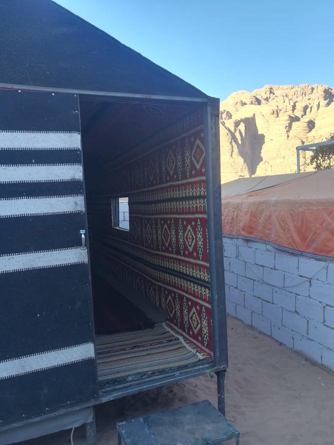Climbers House In Wadi Rum Exterior photo