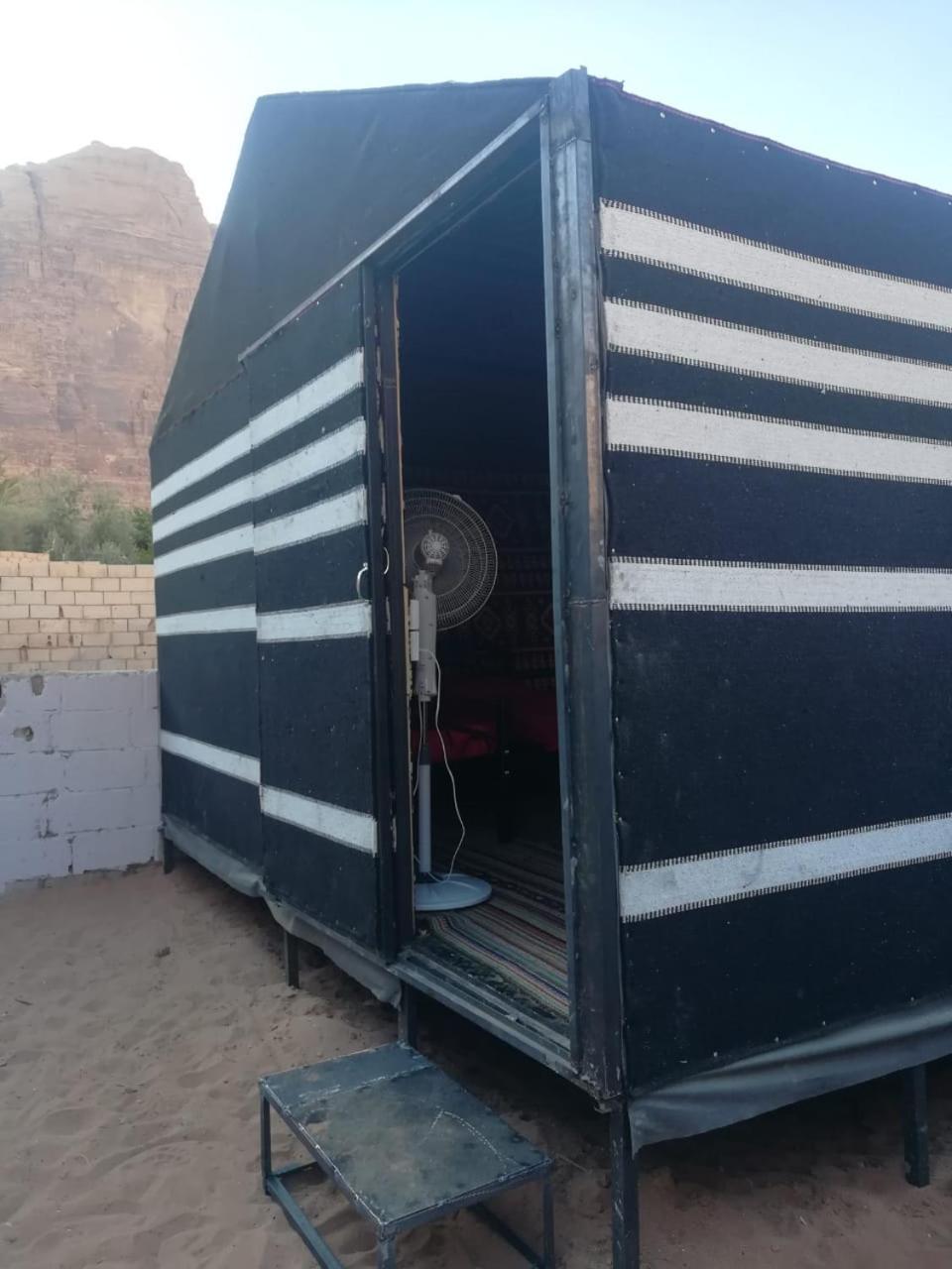 Climbers House In Wadi Rum Exterior photo