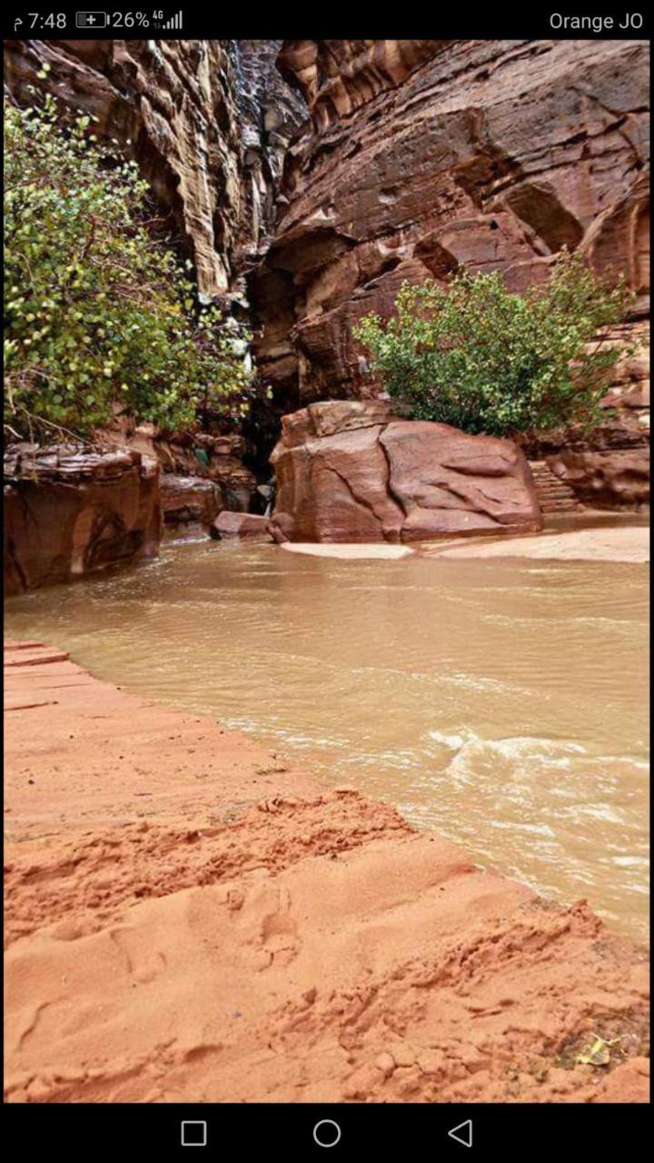 Climbers House In Wadi Rum Exterior photo